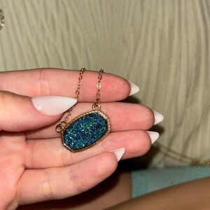 Medium sized blue pendant necklace, pick up only